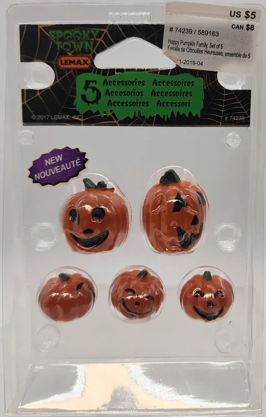LEMAX SPOOKY TOWN 2017 Happy Pumpkin Family 74239 Holiday Village Halloween